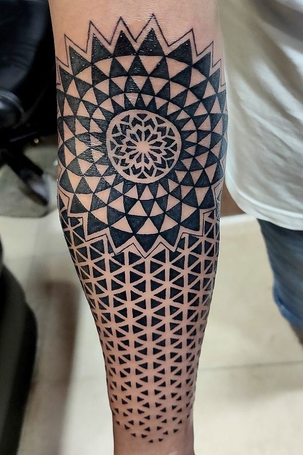 Dotwork and Mandala motifs  tattoos with a thousand years of tradition   TattooMed